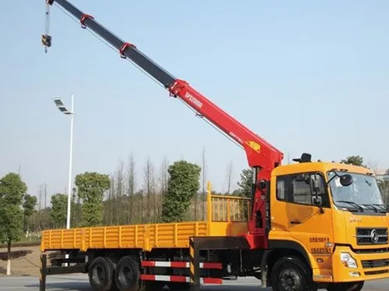 Truck Mounted Cranes